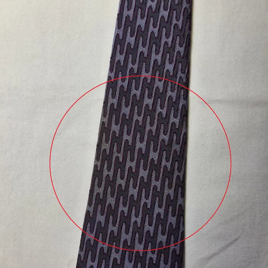 [BUNJANG] Hermes Lavender Burgundy Wave Silk Tie / 에르메스 라벤더 버건디 웨이브 넥타이