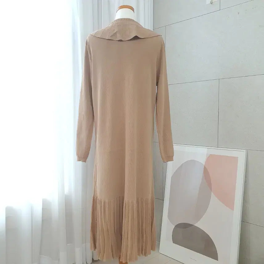 [BUNJANG] Beige Spring Knit Pleated Long Dress / 새상품)  베이지 봄니트 플리츠 롱원피스
