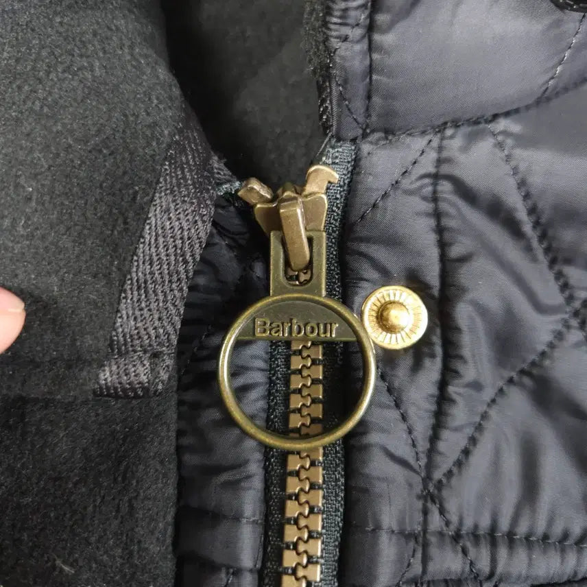 [BUNJANG] Barbour International Polarquilt Jacket [34] / 바버 인터내셔널 폴라퀼트 자켓 [34]