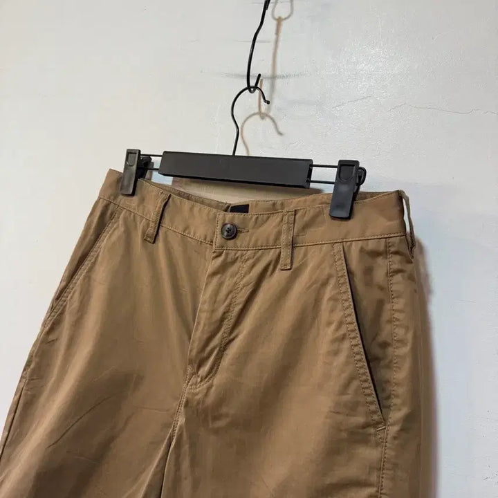[BUNJANG] Hugo Boss Tapered Fit Khaki Shorts 29 / 휴고보스 테이퍼드핏 카키 반바지 29