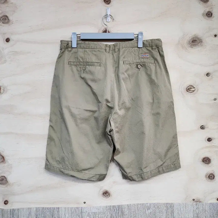 [BUNJANG] Dickies Brown Shorts / 1228) 디키즈 반바지