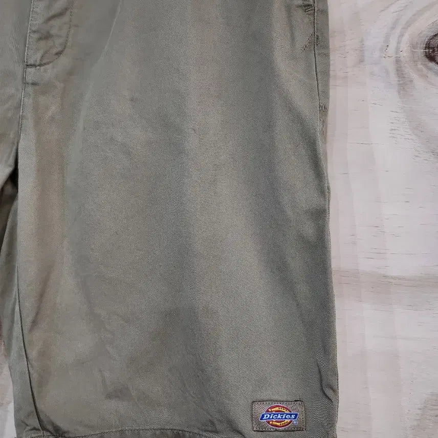 [BUNJANG] Dickies Brown Shorts / 1228) 디키즈 반바지