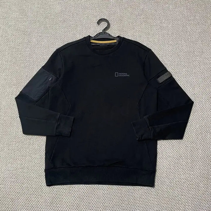 [BUNJANG] National Geographic Round Neck Sweatshirt / S 네셔널지오그래픽 라운드 맨투맨 B.7705