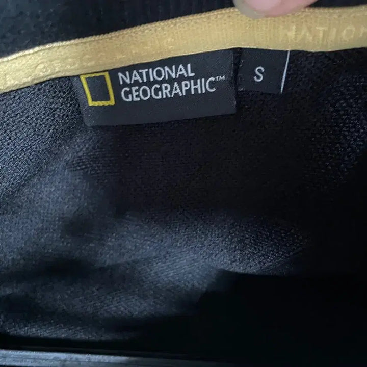 [BUNJANG] National Geographic Round Neck Sweatshirt / S 네셔널지오그래픽 라운드 맨투맨 B.7705