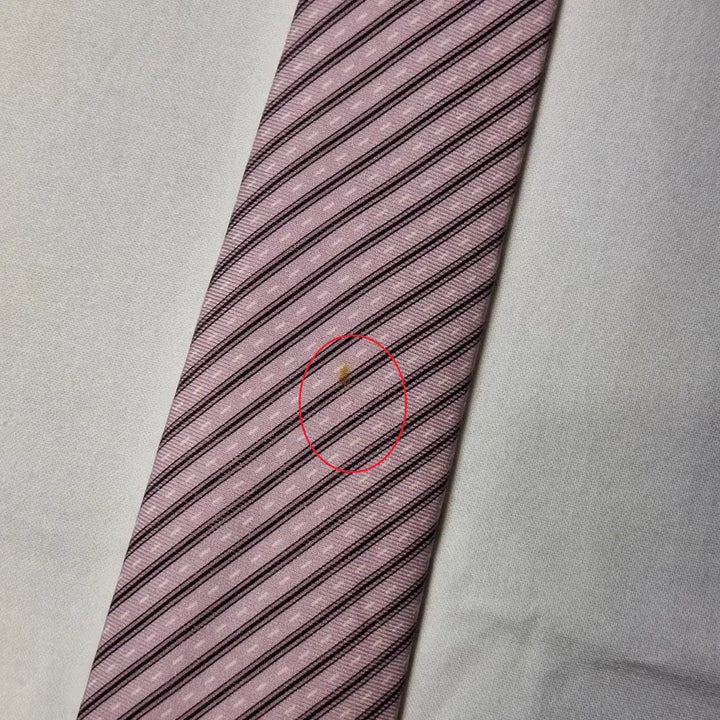 [SOLD OUT] 에르메스 라이트핑크 사선도트 실크 넥타이
