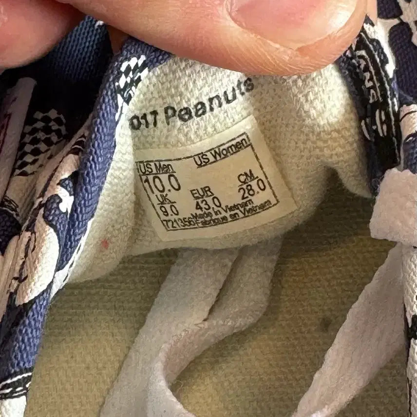[BUNJANG] Vans Snoopy Authentic Sneakers / 반스X스누피 어센틱