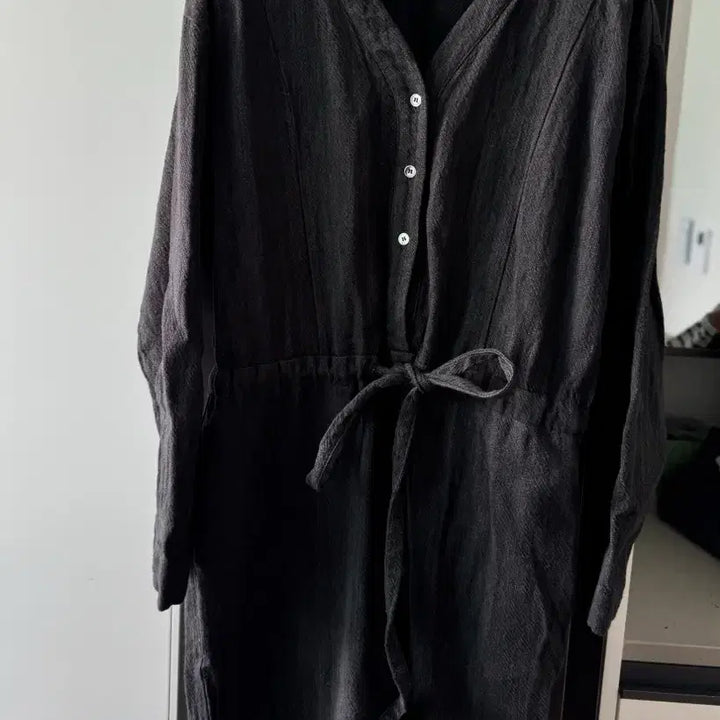 [BUNJANG] Ncssry Linen V-neck Jumpsuit Black / 네세서리 ncssry 린넨 브이넥 점프수트 블랙