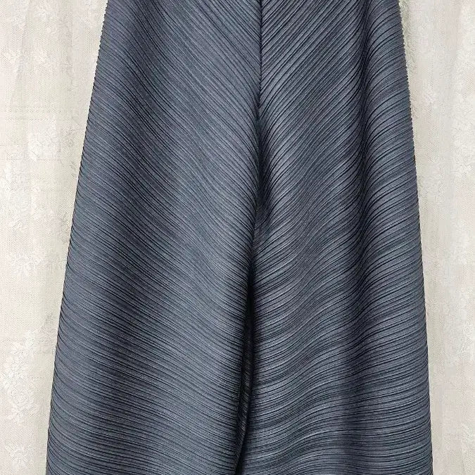 [SOLD OUT] 플리츠 주름 와이드 팬츠 그레이