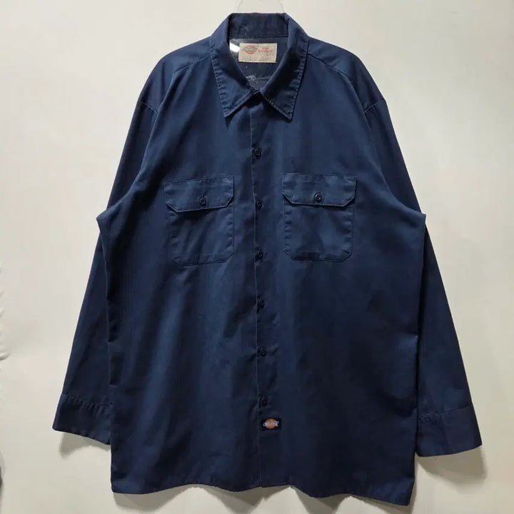 [BUNJANG] Dickies Navy Two-Pocket Oversized Work Shirt / 디키즈 네이비 투포켓 오버핏 워크 셔츠  26042106
