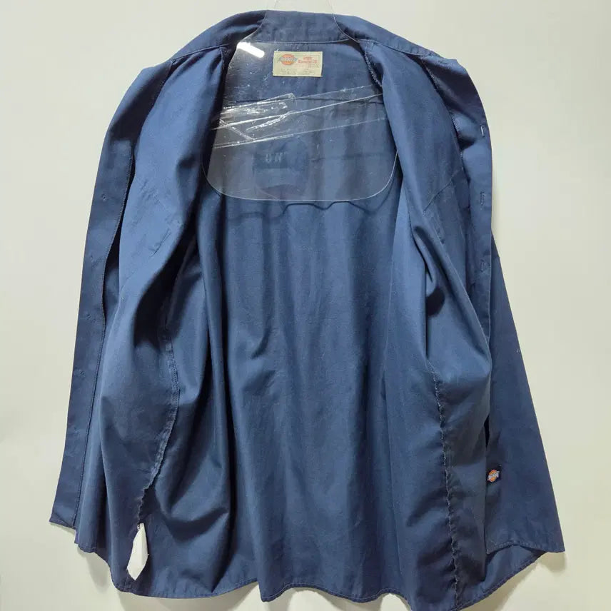 [BUNJANG] Dickies Navy Two-Pocket Oversized Work Shirt / 디키즈 네이비 투포켓 오버핏 워크 셔츠  26042106