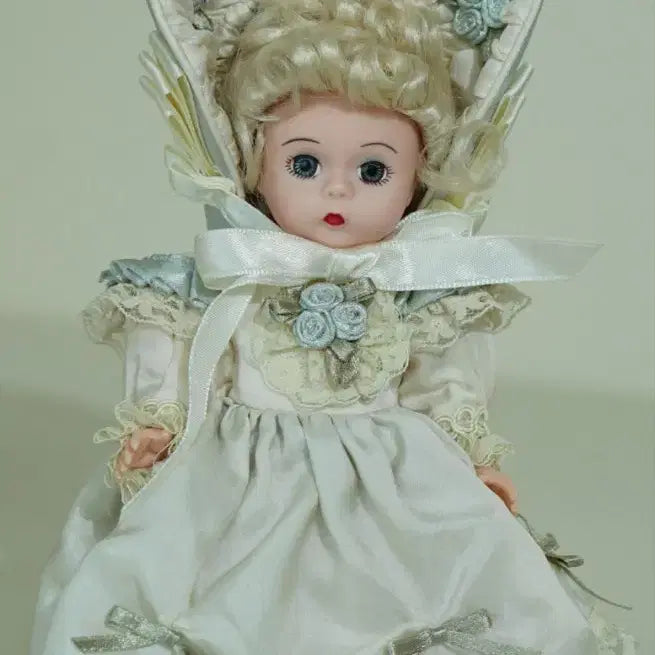 [BUNJANG] Madame Alexander Victorian Doll / 마담알렉산더 빅토리안