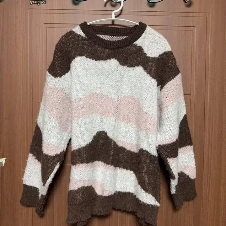 [BUNJANG] Pink Brown Knit Sweater / 에이블리 지그재그 무신사 빈티지 딸기초코 핑크 브라운 니트 스웨터