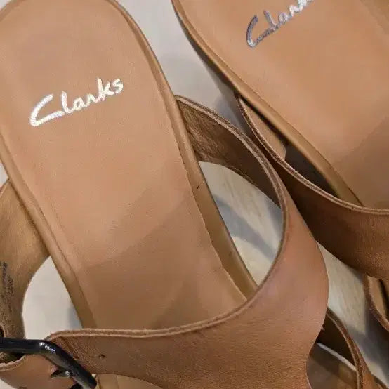 [BUNJANG] Clarks Wedge Heel Sandals Women&