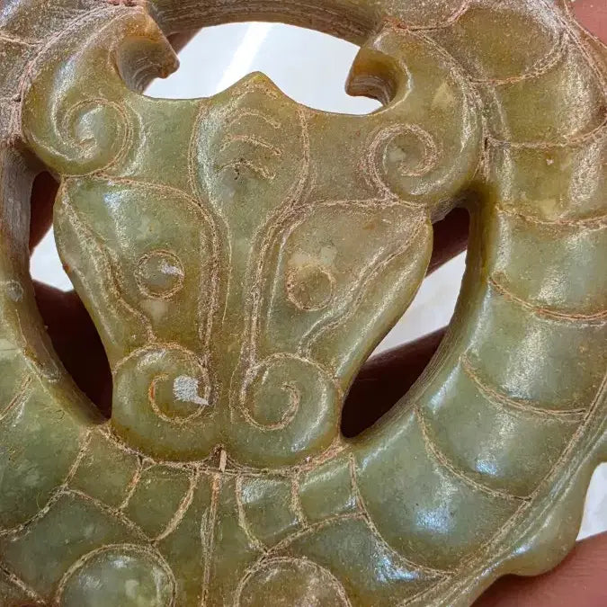 [BUNJANG] Unidentified Double Dragon and Chiwoo the Great Jadeite Ornament / 고옥에강옥 쌍용치우대왕