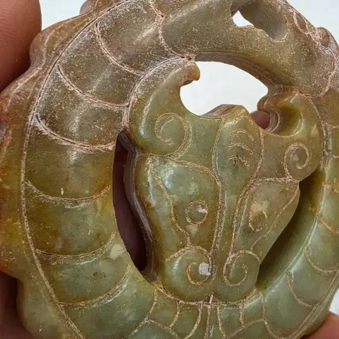 [BUNJANG] Unidentified Double Dragon and Chiwoo the Great Jadeite Ornament / 고옥에강옥 쌍용치우대왕
