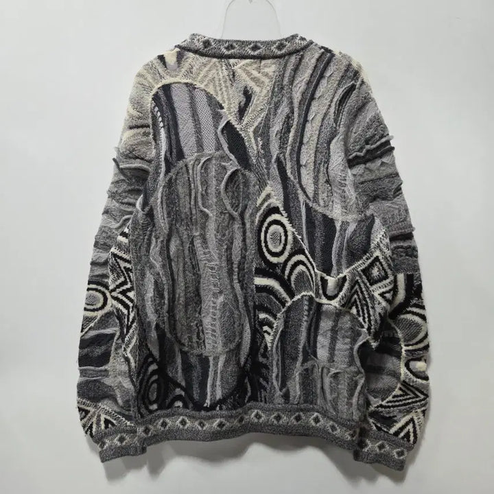 [BUNJANG] Corsini Cable Knit Sweater / Corsini 패턴 케이블 스웨터 니트 M 26042107