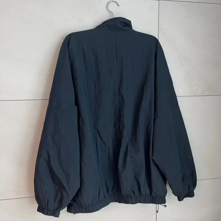 [SOLD OUT] 나이키 빅스우시 바람막이 블랙 [M]