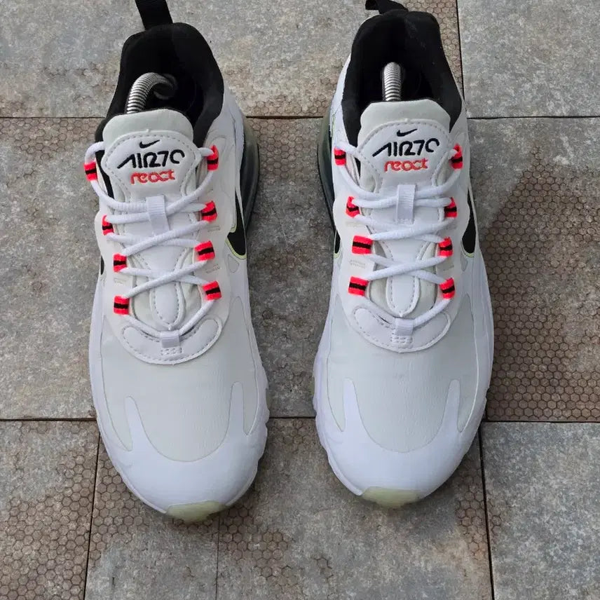 [BUNJANG] Nike Air Max 270 React SE World Wide Sneakers / (235)나이키 에어맥스 270 리액트 se 월드 와이드 스니커즈