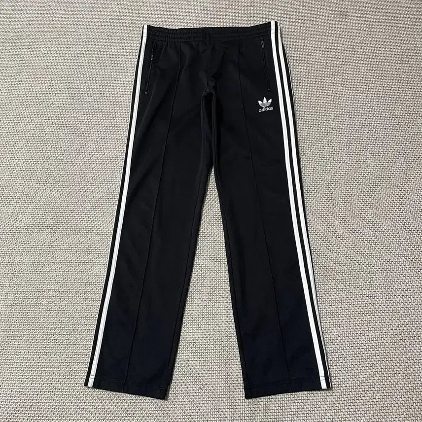 [BUNJANG] Adidas Europa Track Pants (B.7589) / XL 아디다스 유로파 트랙탑 바지 하의 B.7589
