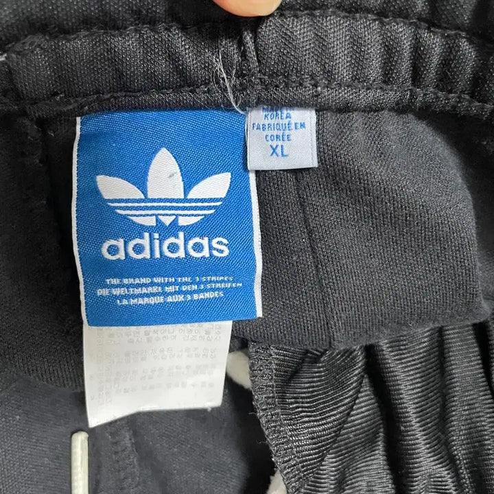 [BUNJANG] Adidas Europa Track Pants (B.7589) / XL 아디다스 유로파 트랙탑 바지 하의 B.7589