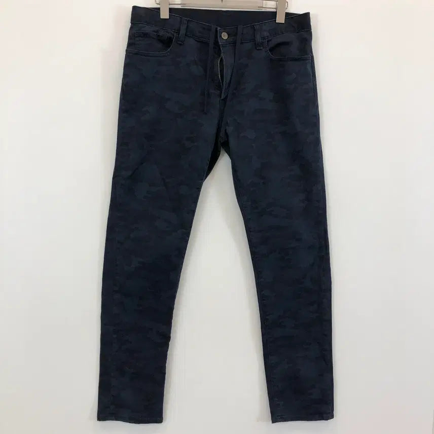 [BUNJANG] Uniqlo Camo Banding Pants 33 inch / 유니클로 카모 밴딩팬츠 33 인치