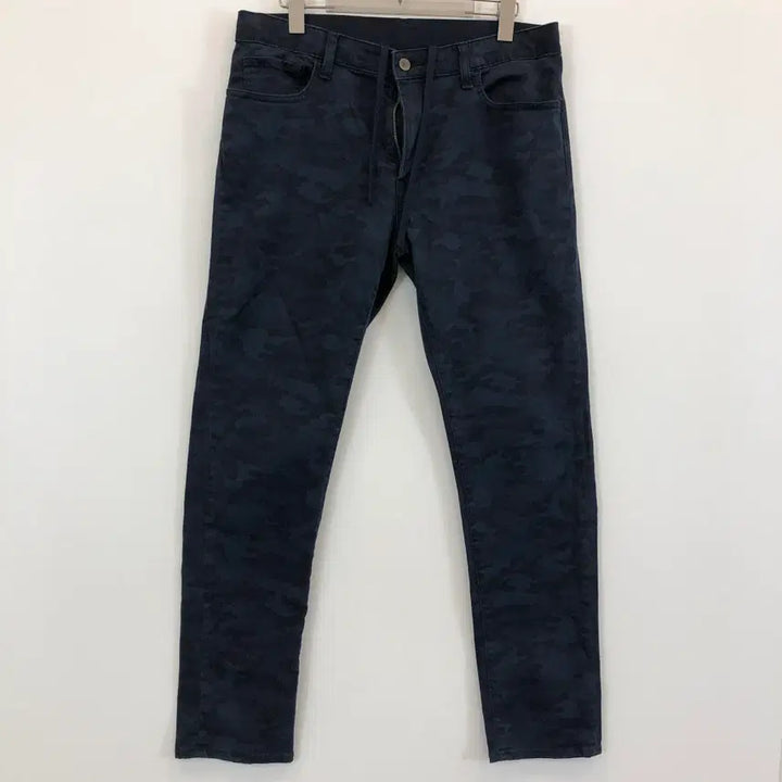[BUNJANG] Uniqlo Camo Banding Pants 33 inch / 유니클로 카모 밴딩팬츠 33 인치