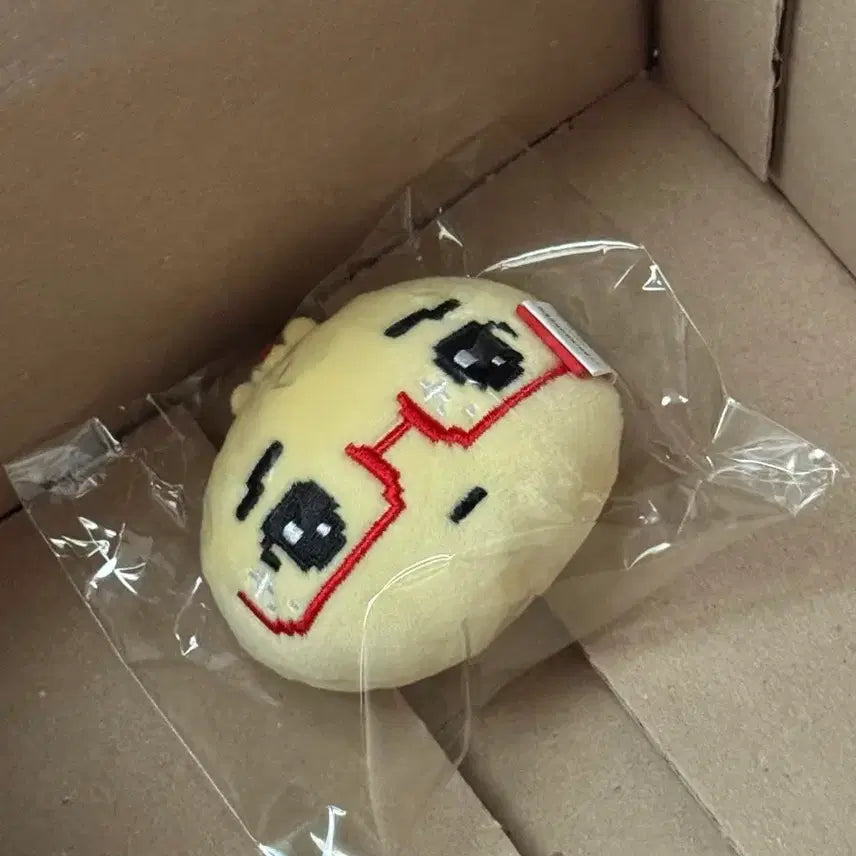 [SOLD OUT] (미개봉) 브링그린 안경만두 얼굴 인형 키링