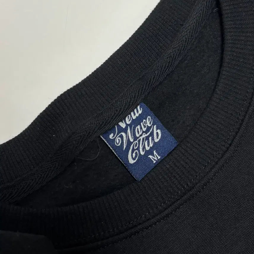 [BUNJANG] New Wave Club Dragon Graphic Sweatshirt / 뉴 웨이브 클럽 그래픽 기모 맨투맨