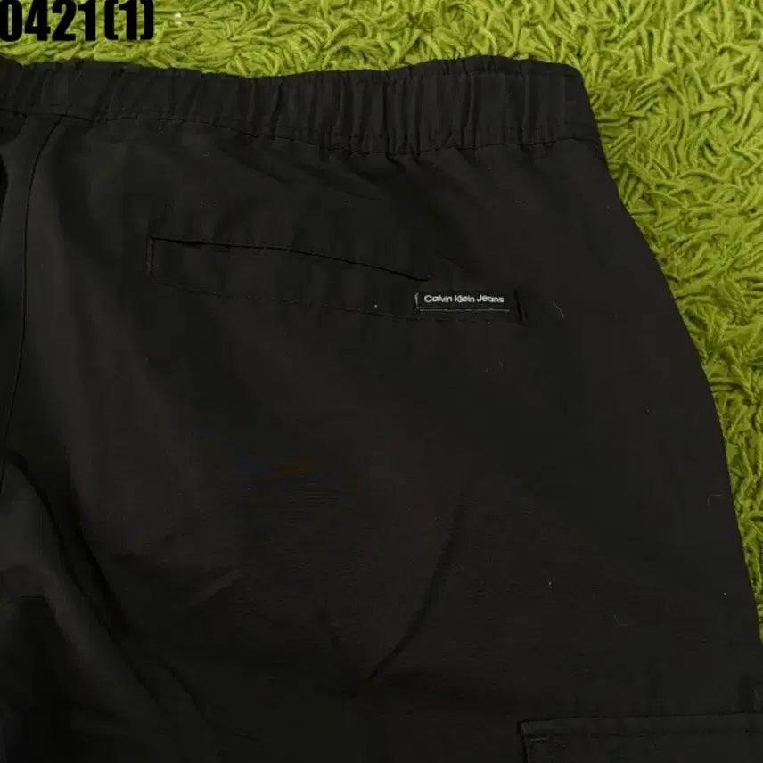 [BUNJANG] Calvin Klein Black Cargo Jogger Pants L / 캘빈클라인 블랙 카고 조거 팬츠 L