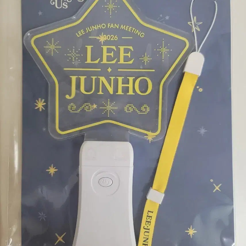 [SOLD OUT] 이준호 응원봉 (별봉) 과 10주년 포토카드
