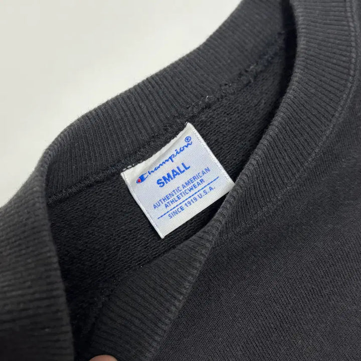 [BUNJANG] Champion Logo Sweatshirt (S) / 챔피온 로고 스웨트셔츠 (S)