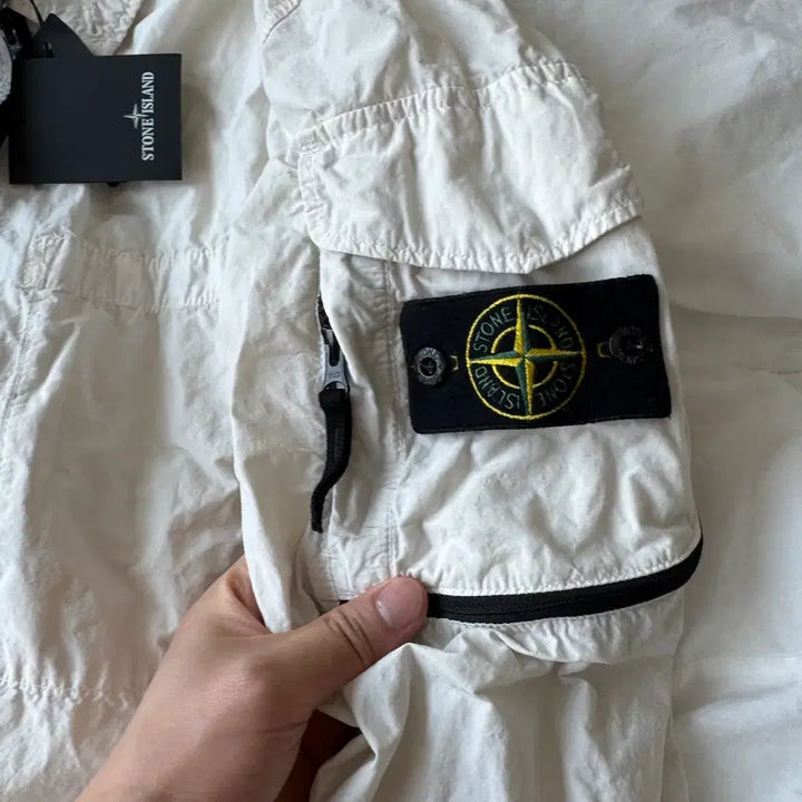 [BUNJANG] Stone Island Naslan Light Garment Dyed Overshirt Jacket / xl) 22ss 스톤아일랜드 아일랜드 나슬란 라이트 가먼트 다이드오버셔츠