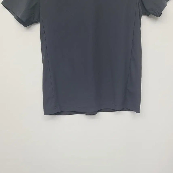 [SOLD OUT] 데상트 영국 트라이애슬론 기능성 반팔 티셔츠 (95/M)