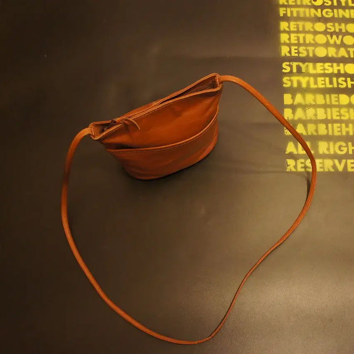[BUNJANG] Vintage Leather Crossbody Bag / 6994 크로스가방 크로스백 가죽백 가죽가방 빈티지가방 여성가방 남자백
