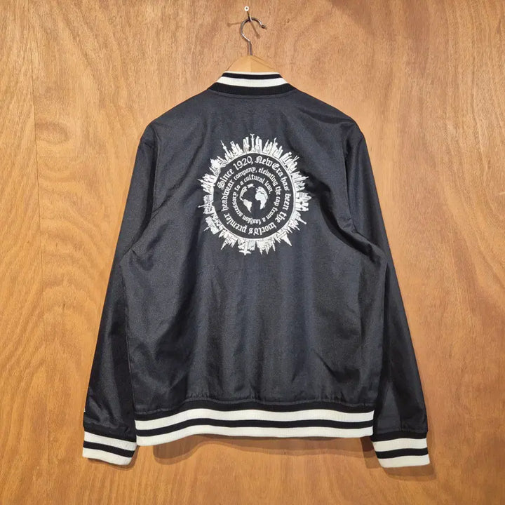 [BUNJANG] New Era Worldwide Stadium Jacket XL / 뉴에라 월드와이즈 스타디움 자켓 XL (번593