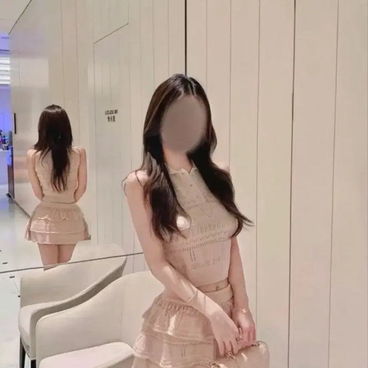[BUNJANG] Beige Knit Crop Top &amp; Ruffle Skirt Set / 베이지 니트 크롭탑 &amp; 캉캉 스커트 세트
