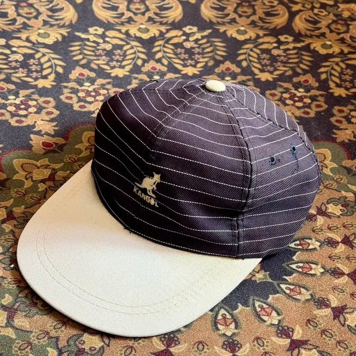 [SOLD OUT] 90s 캉골 핀스트라이프 롱빌캡