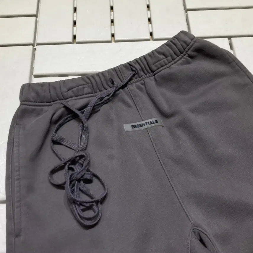 [BUNJANG] Fear of God Essentials Fleece Jogger Pants / [L]피어오브갓 에센셜 기모 조거팬츠 0463