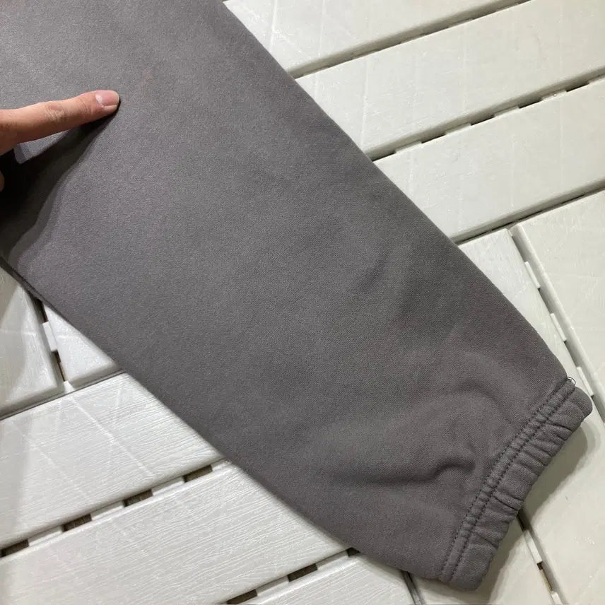 [BUNJANG] Fear of God Essentials Fleece Jogger Pants / [L]피어오브갓 에센셜 기모 조거팬츠 0463