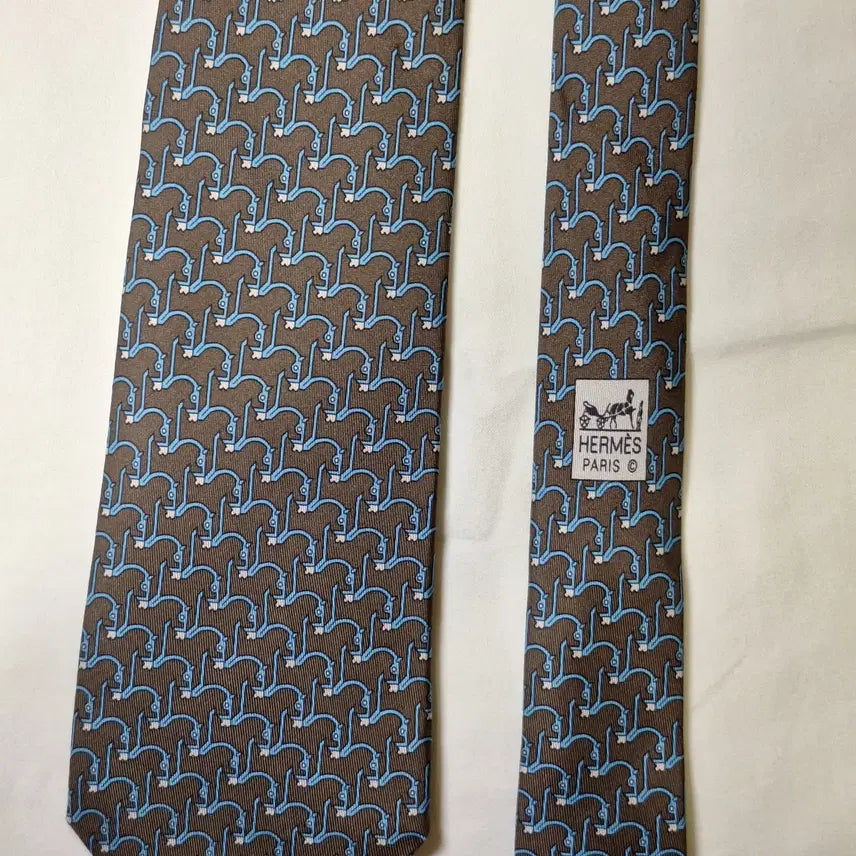 [SOLD OUT] 에르메스 브라운 블루 추상 승마문양 실크 넥타이
