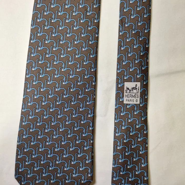 [SOLD OUT] 에르메스 브라운 블루 추상 승마문양 실크 넥타이