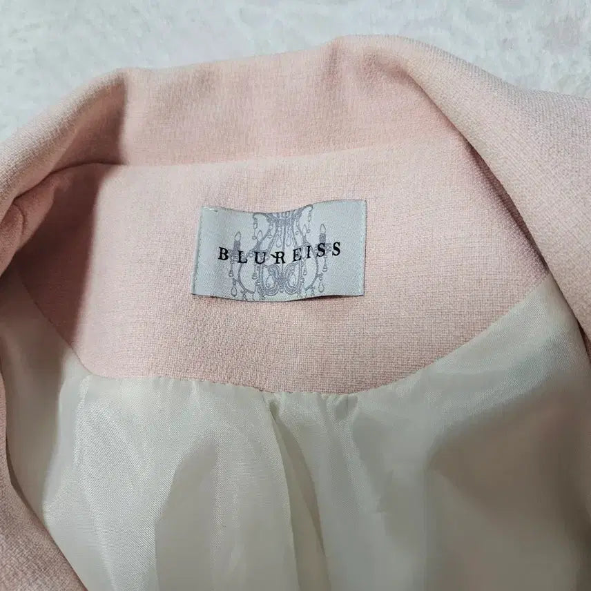 [BUNJANG] Maje Pink Half Coat / 마쥬 핑크색 하프 코트