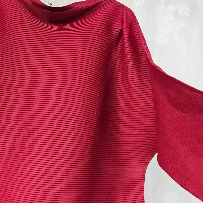 [BUNJANG] Pleats Burgundy 7/9 Sleeve Top / 플리츠  붉은색 7부 티셔츠