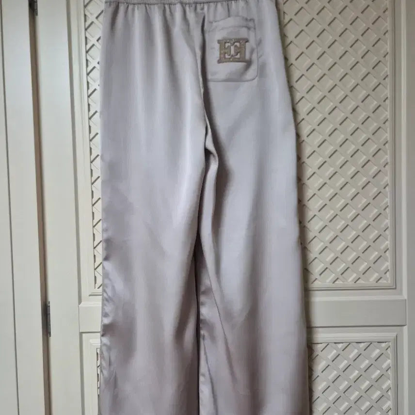 [BUNJANG] Escada Satin Wide Pants / 에스까다 새틴 와이드 팬츠(미착용)