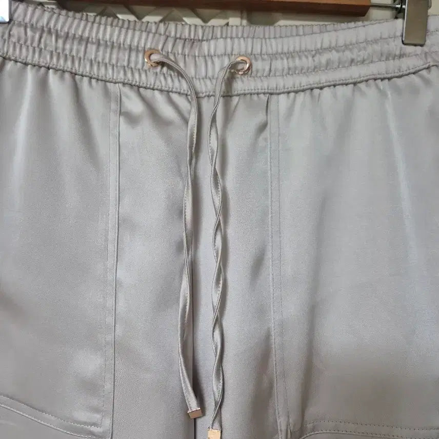 [BUNJANG] Escada Satin Wide Pants / 에스까다 새틴 와이드 팬츠(미착용)