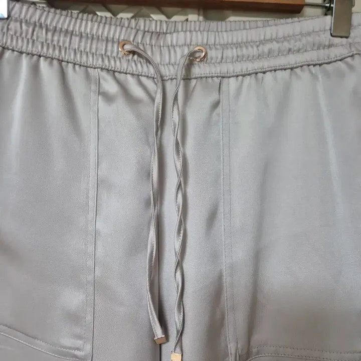 [BUNJANG] Escada Satin Wide Pants / 에스까다 새틴 와이드 팬츠(미착용)