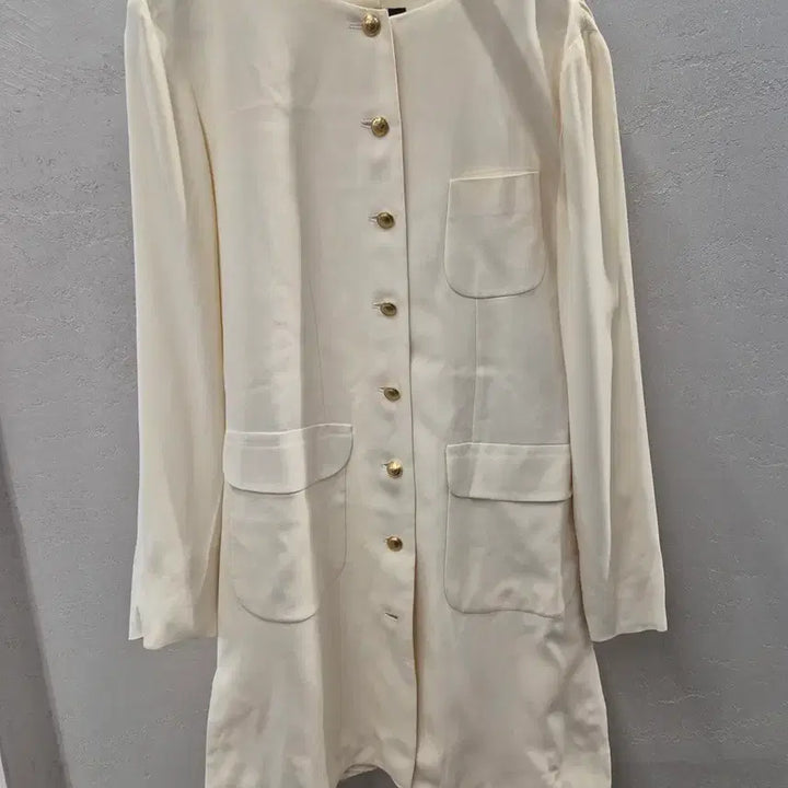 [BUNJANG] Gucci Ivory Silk Jacket / 구찌 실크 100% 아이보리 자켓 42