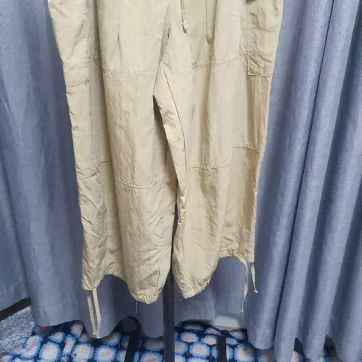 [SOLD OUT] 끈조절 아방 베이지 팬츠