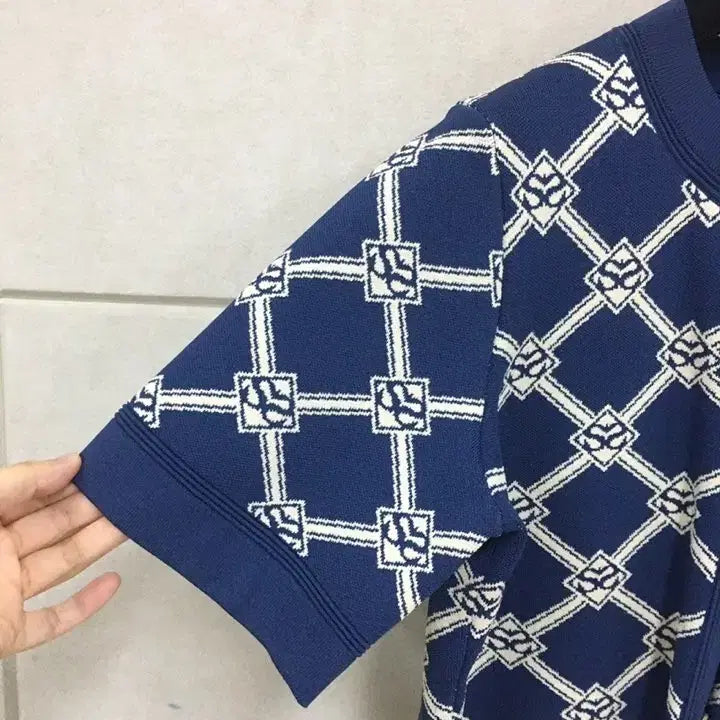 [SOLD OUT] (미사용)산드로 정품 네이비 패턴 크롭 반팔 가디건 스커트 셋업 투피