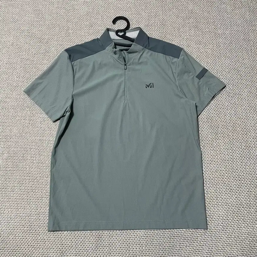 [BUNJANG] Millet Functional Half-Zip T-shirt / L 밀레 반집업 기능성 반팔티 B.7711